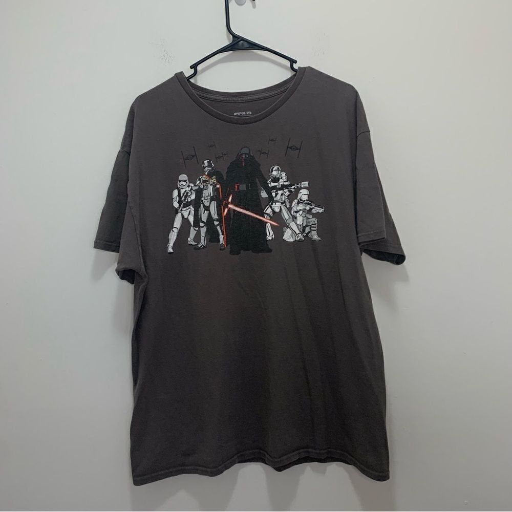 Star Wars Kylo Ren Stormtroopers Graphic T-Shirt Size XL